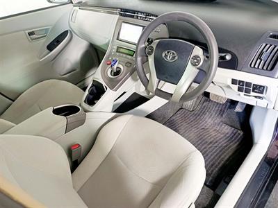 2014 Toyota Prius Hybrid