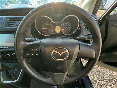 2016 Mazda Premacy 