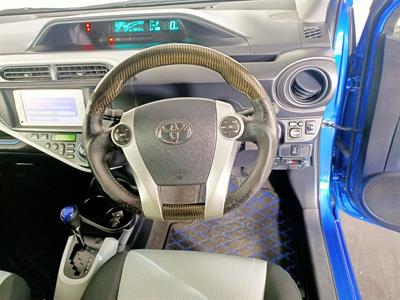 2013 Toyota Aqua Hybrid