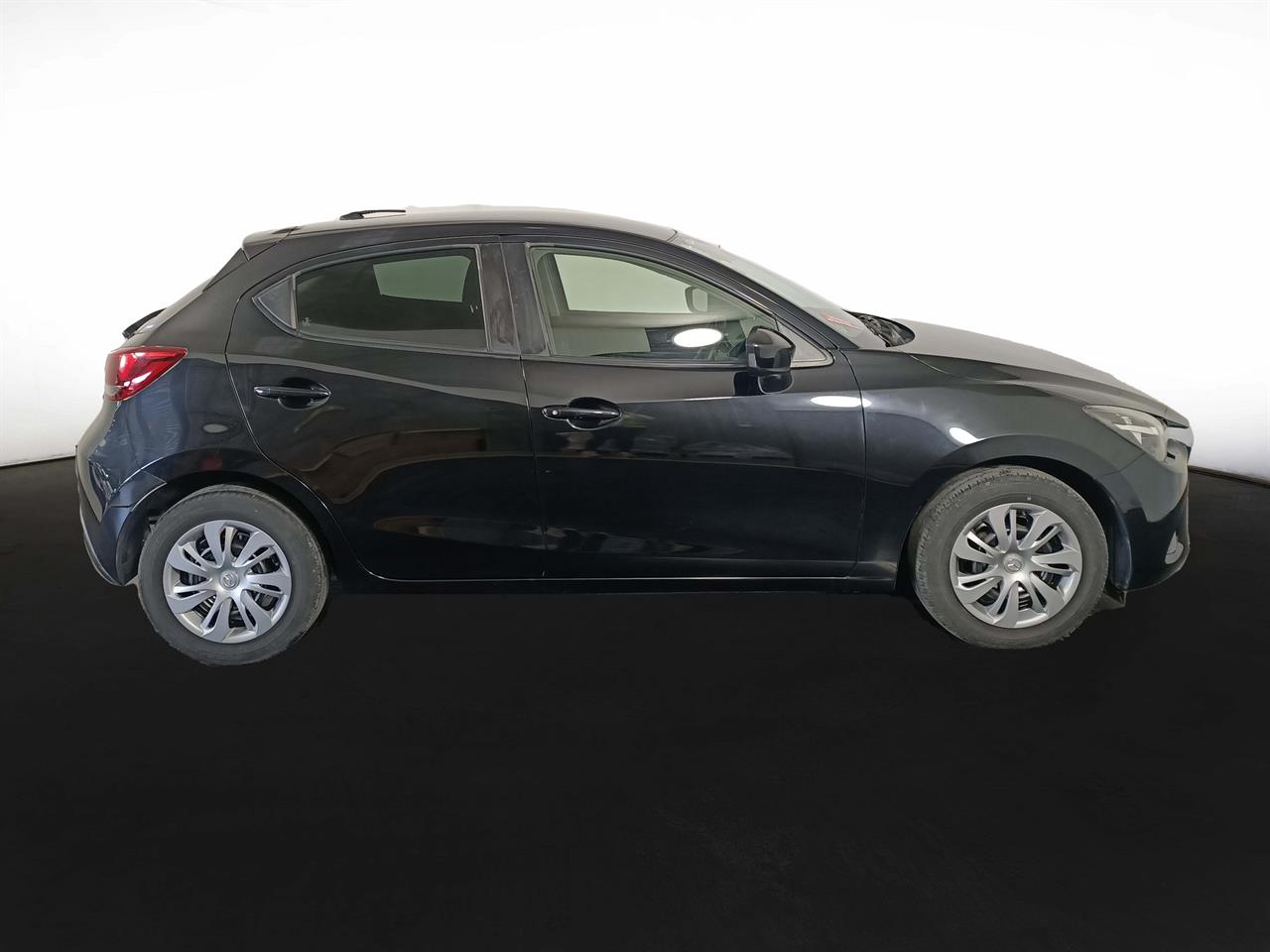 2014 Mazda Demio 2 New Shape Skyactive