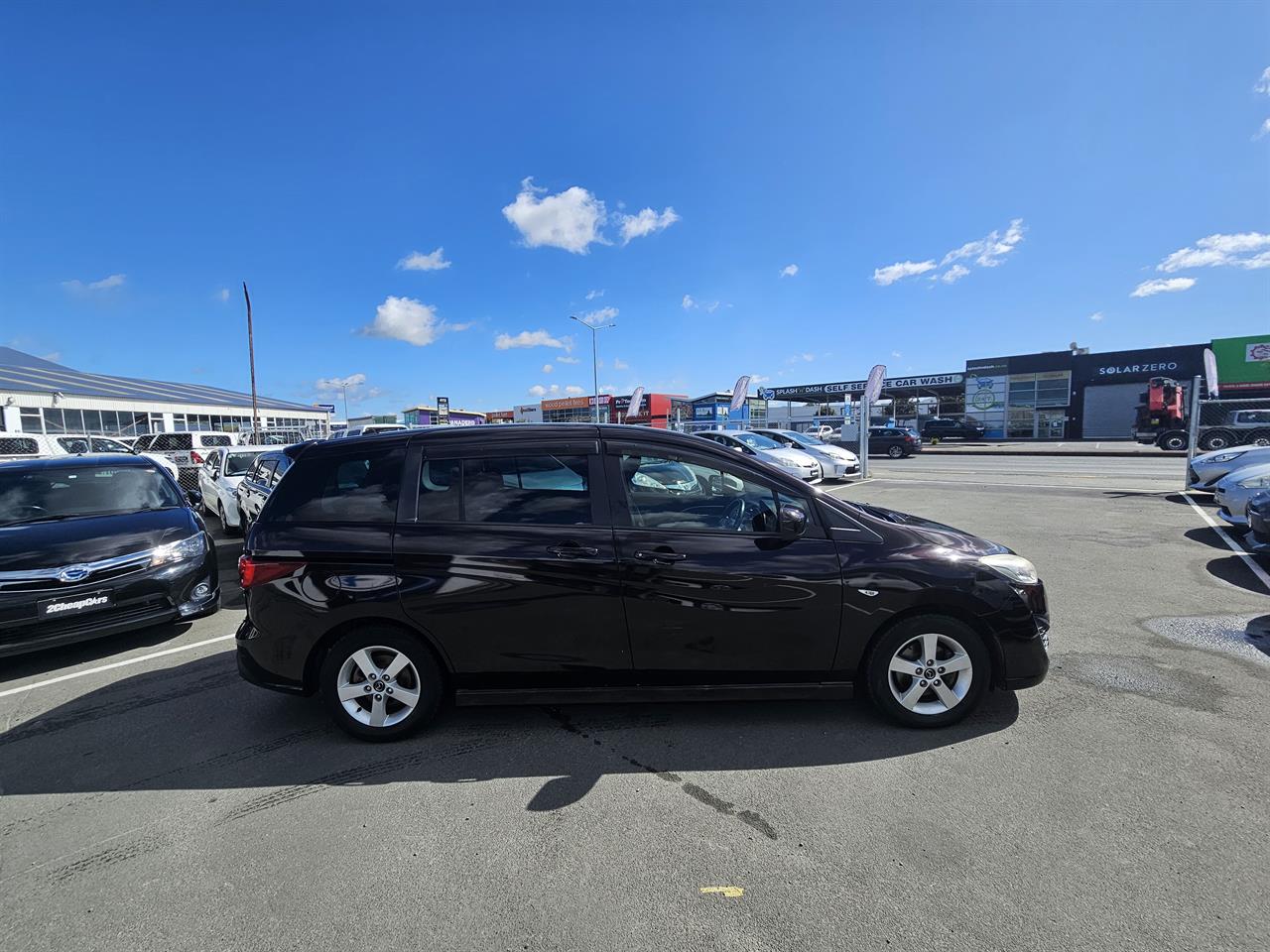 2013 Mazda Premacy 