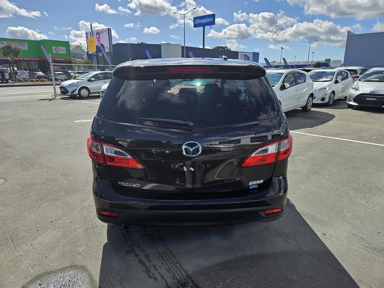 2013 Mazda Premacy 