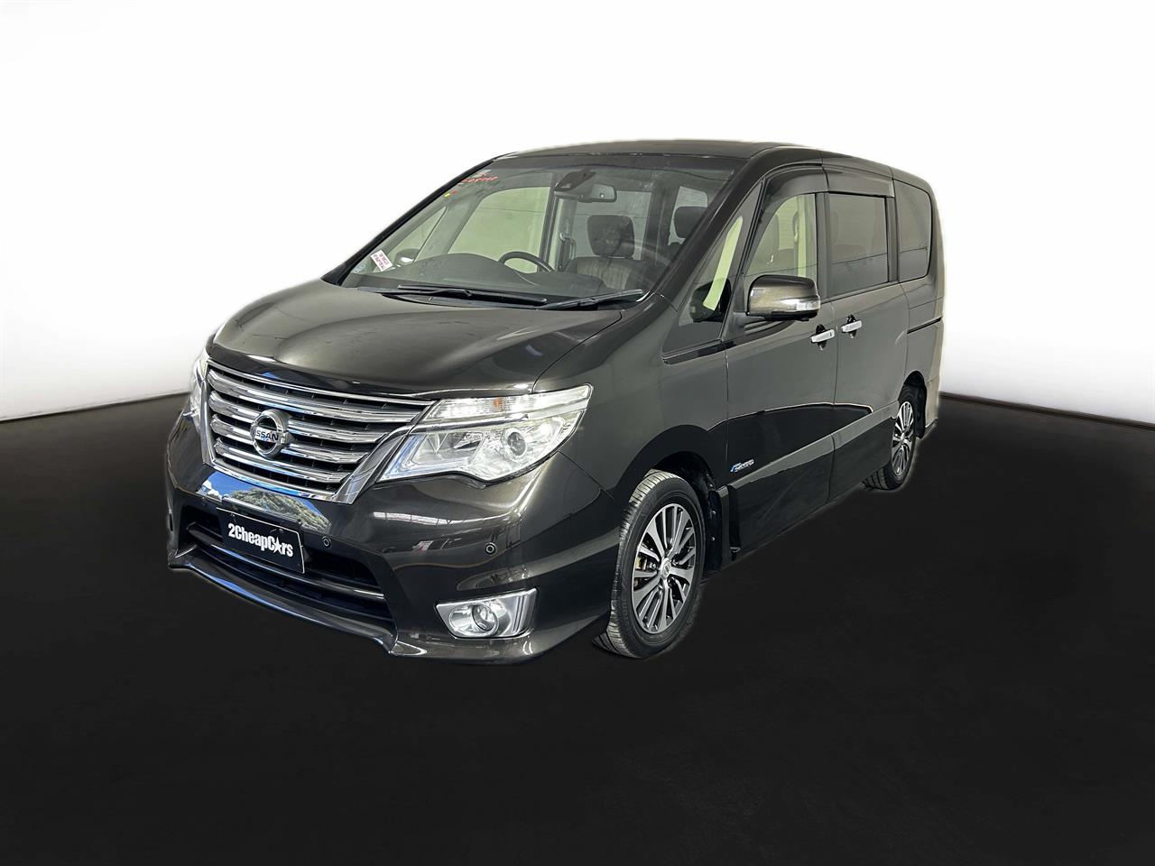 2014 Nissan Serena Hybrid