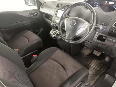 2012 Nissan Serena 