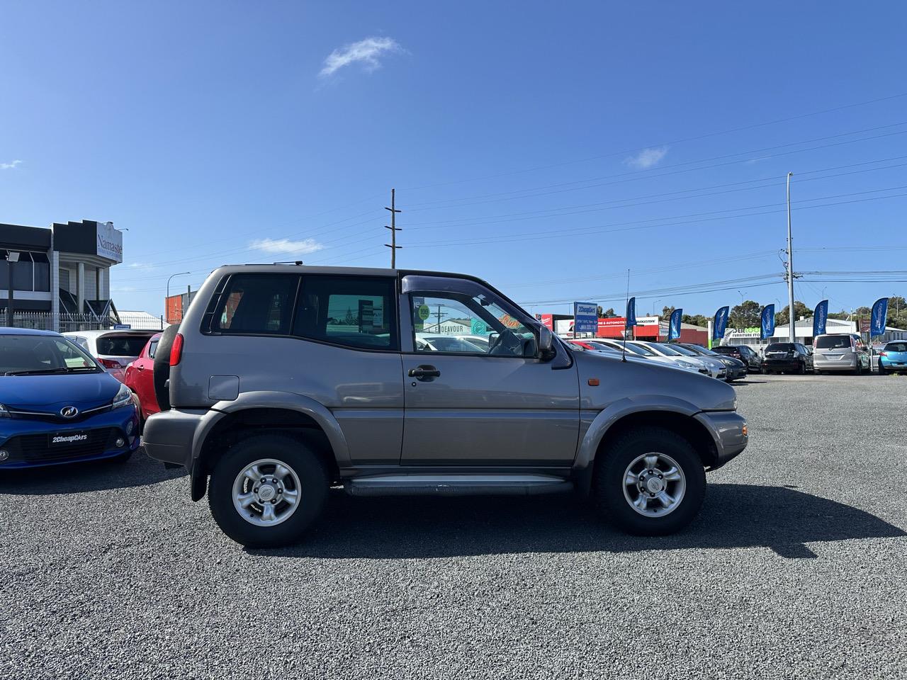 1998 Nissan Mistral 4WD