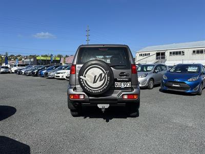 1998 Nissan Mistral 4WD