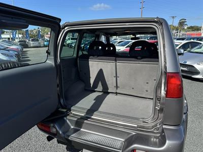 1998 Nissan Mistral 4WD