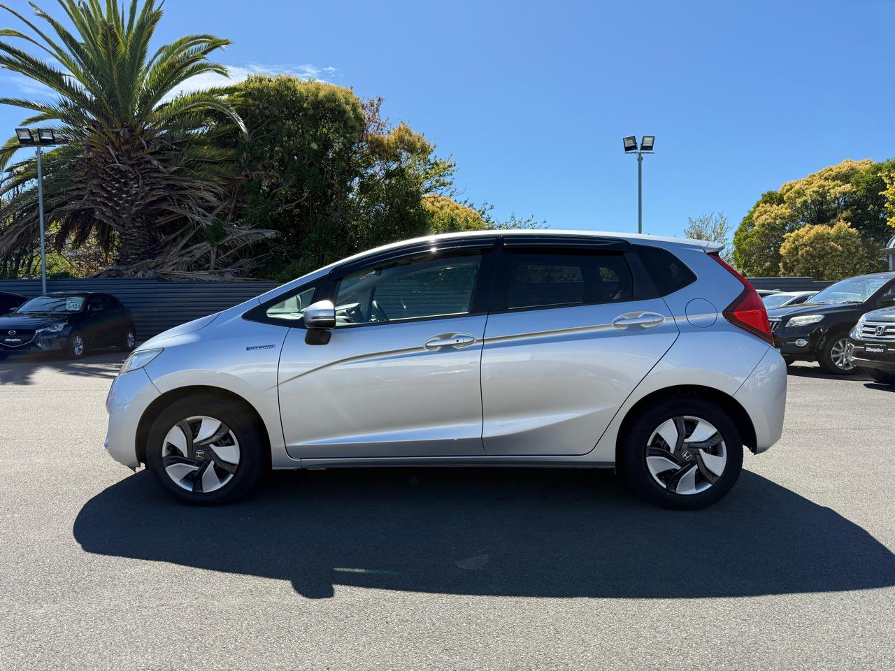 2013 Honda Fit Jazz Hybrid Late Shape