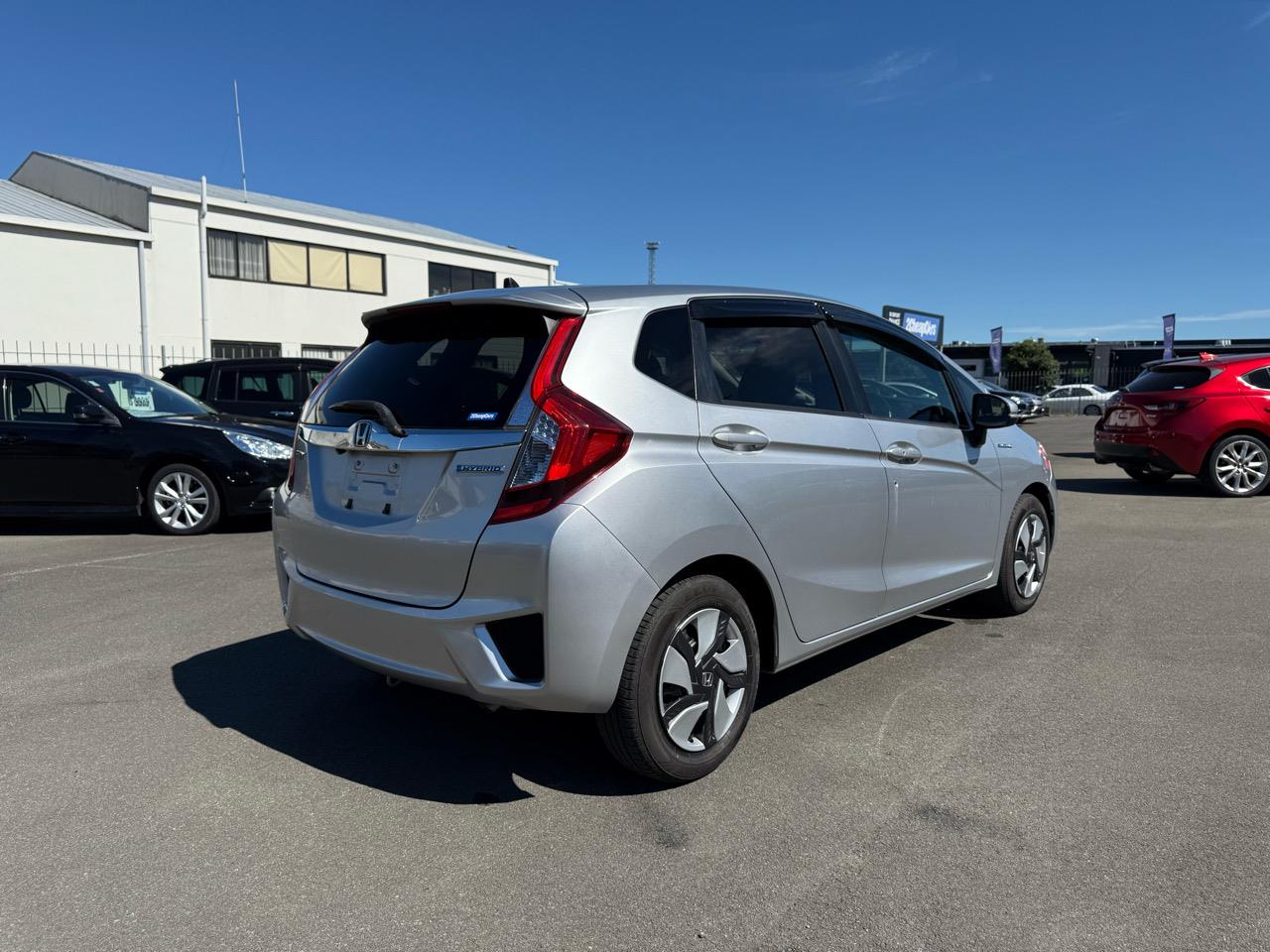 2013 Honda Fit Jazz Hybrid Late Shape