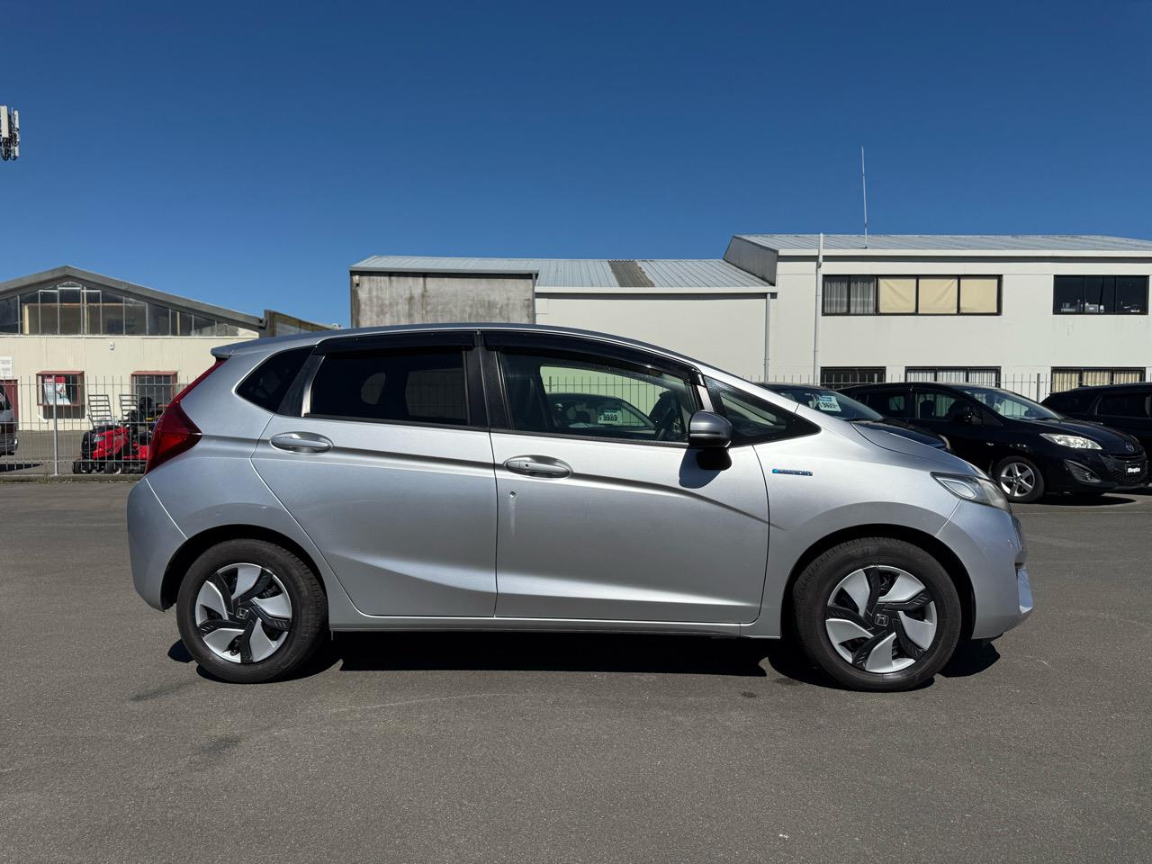 2013 Honda Fit Jazz Hybrid Late Shape