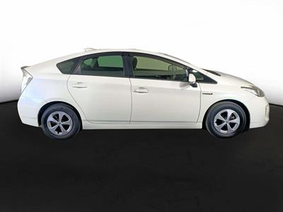 2013 Toyota Prius Hybrid