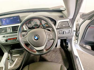 2013 BMW 320i Gran Turismo