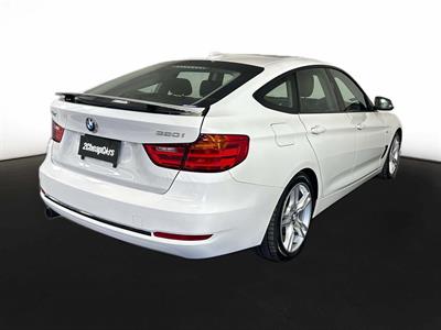 2013 BMW 320i Gran Turismo