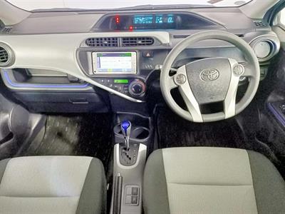 2013 Toyota Aqua Hybrid