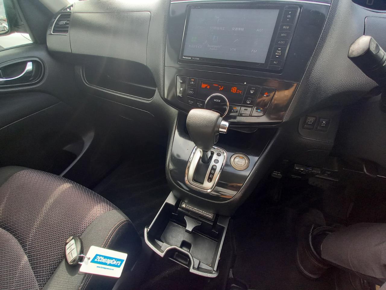 2012 Nissan Serena Hybrid