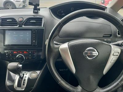 2012 Nissan Serena Hybrid