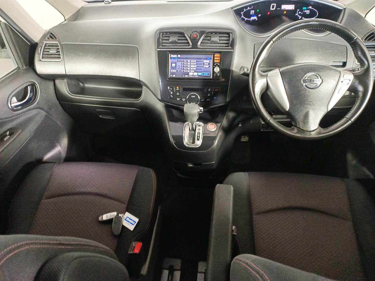 2013 Nissan Serena Hybrid