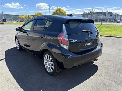 2012 Toyota Aqua Hybrid