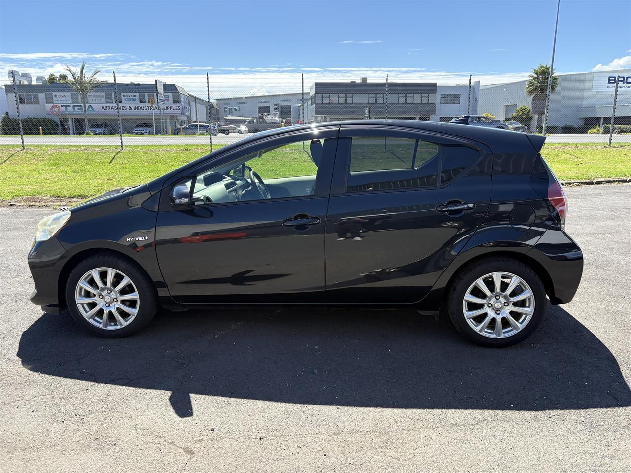 2012 Toyota Aqua Hybrid