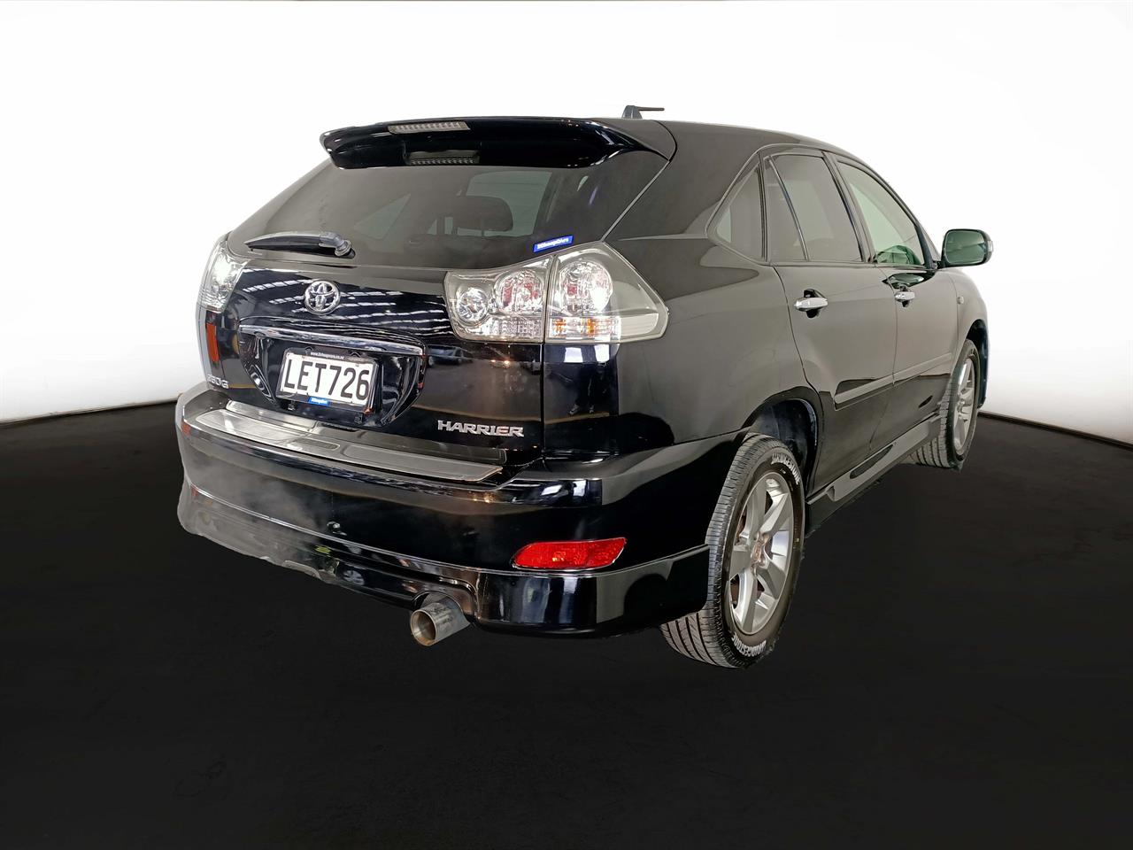 2006 Toyota Harrier 