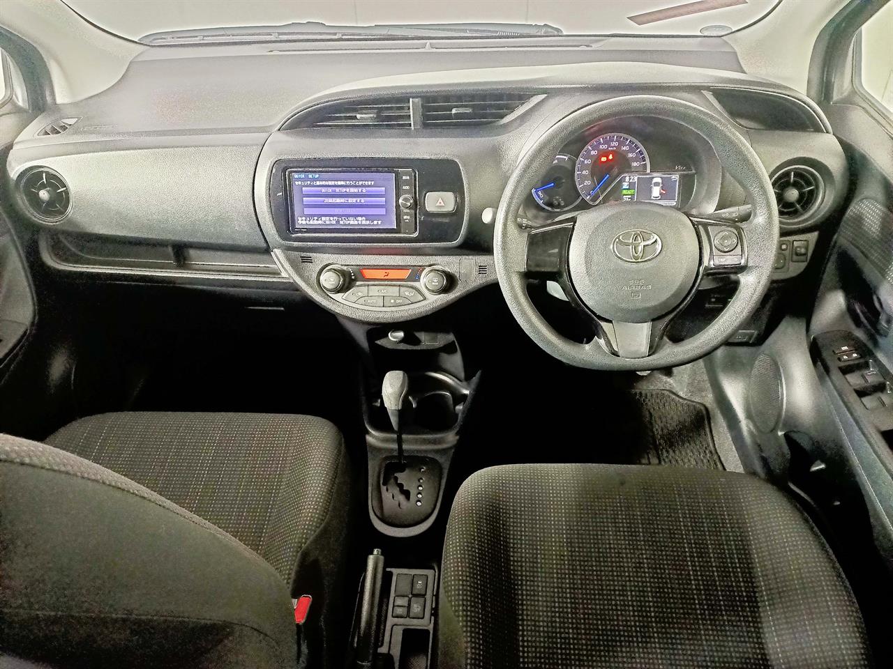 2017 Toyota Vitz Hybrid