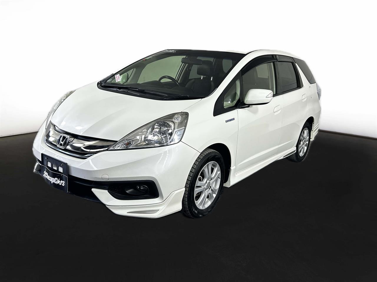 2014 Honda Fit Jazz Shuttle Hybrid