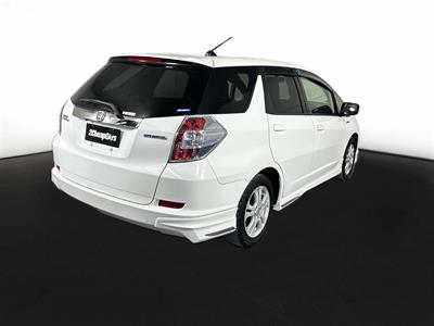 2014 Honda Fit Jazz Shuttle Hybrid