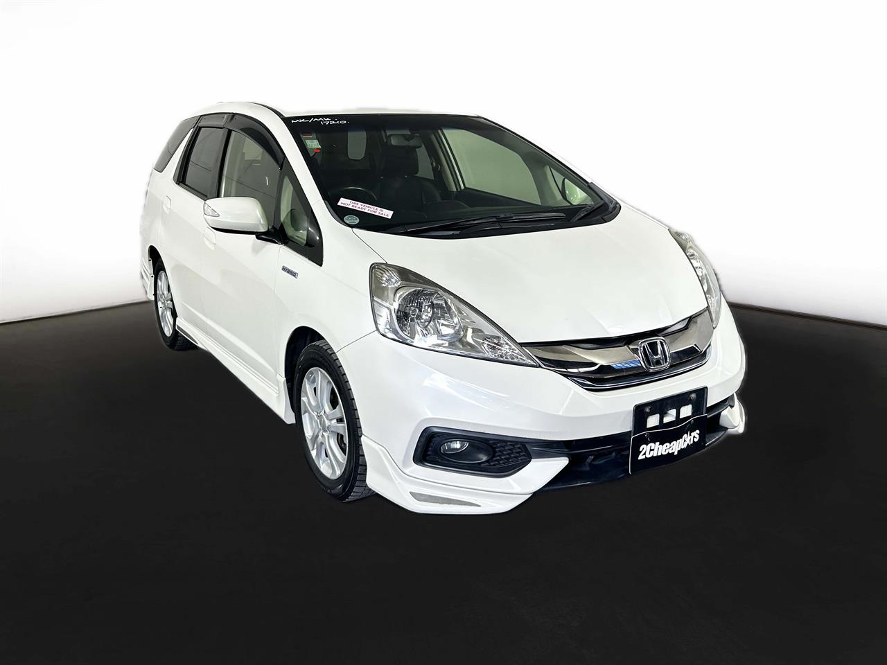 2014 Honda Fit Jazz Shuttle Hybrid