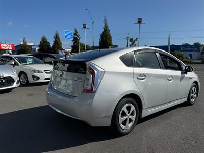 2012 Toyota Prius Hybrid