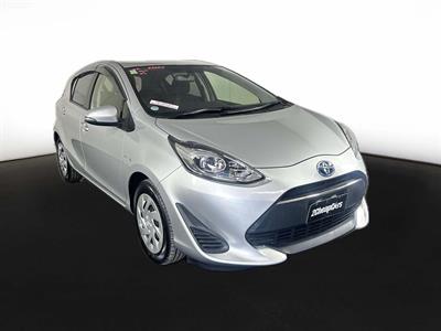 2017 Toyota Aqua Hybrid New Shape