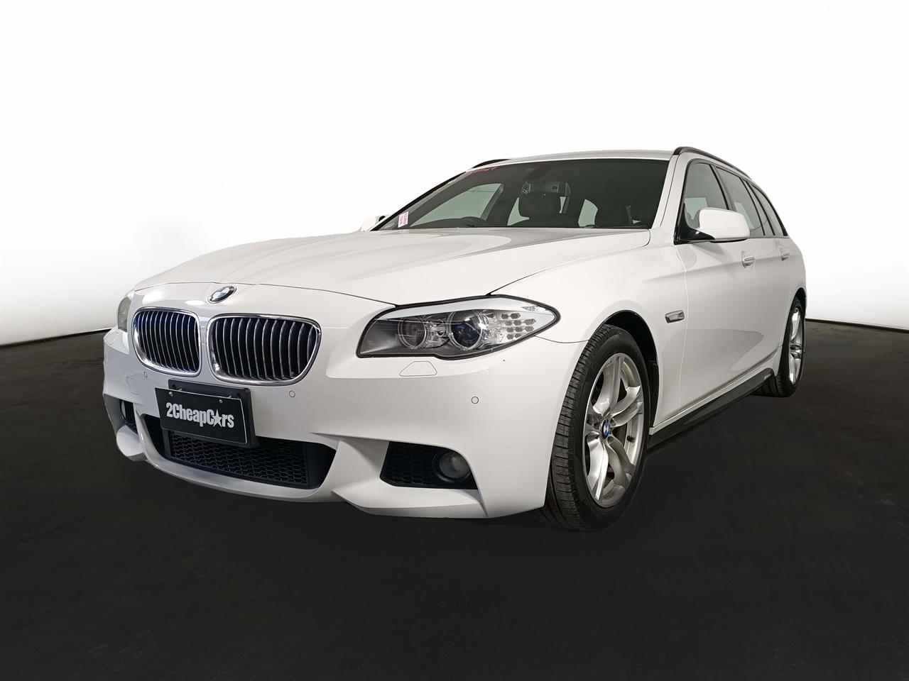 2012 BMW 523i Touring Wagon M-Sports