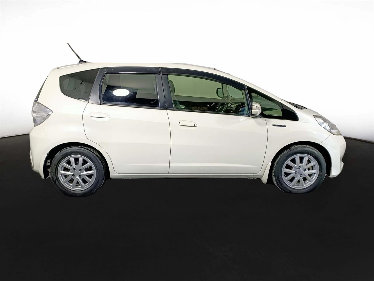 2013 Honda Fit Jazz Hybrid