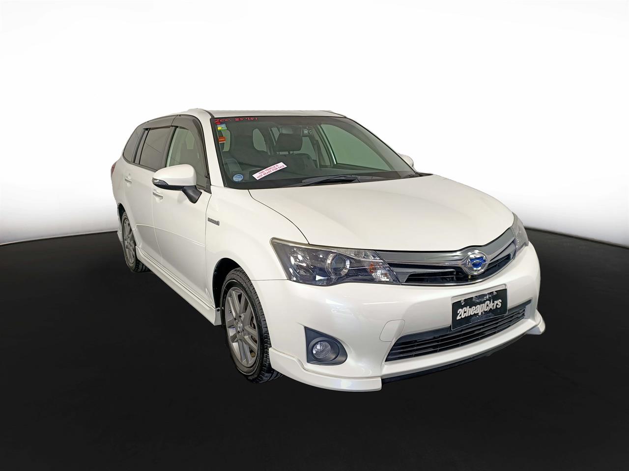 2014 Toyota Corolla Fielder Hybrid WXB