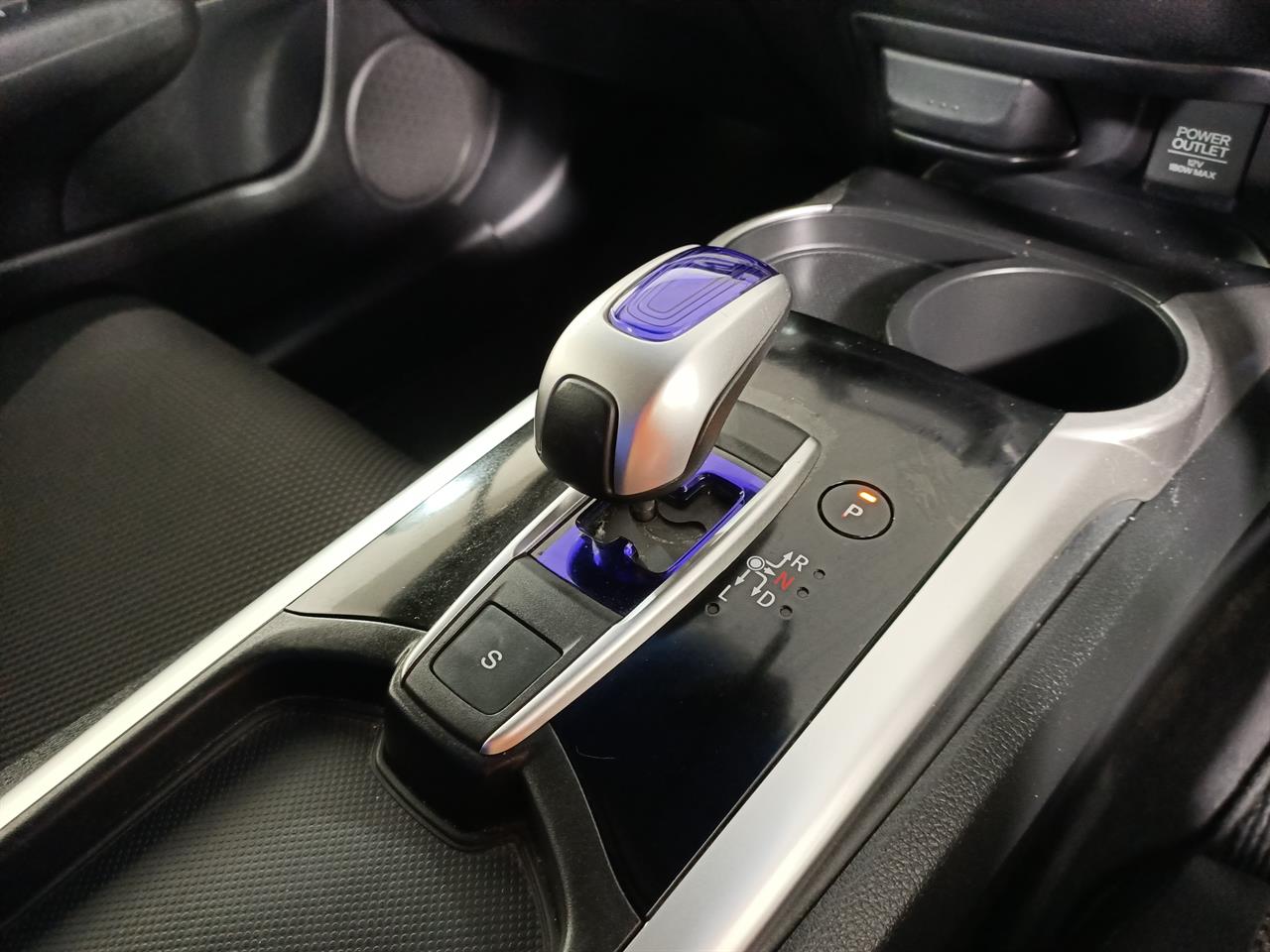 2015 Honda JADE Hybrid