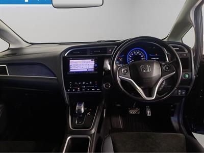 2016 Honda Fit Shuttle Hybrid Facelift