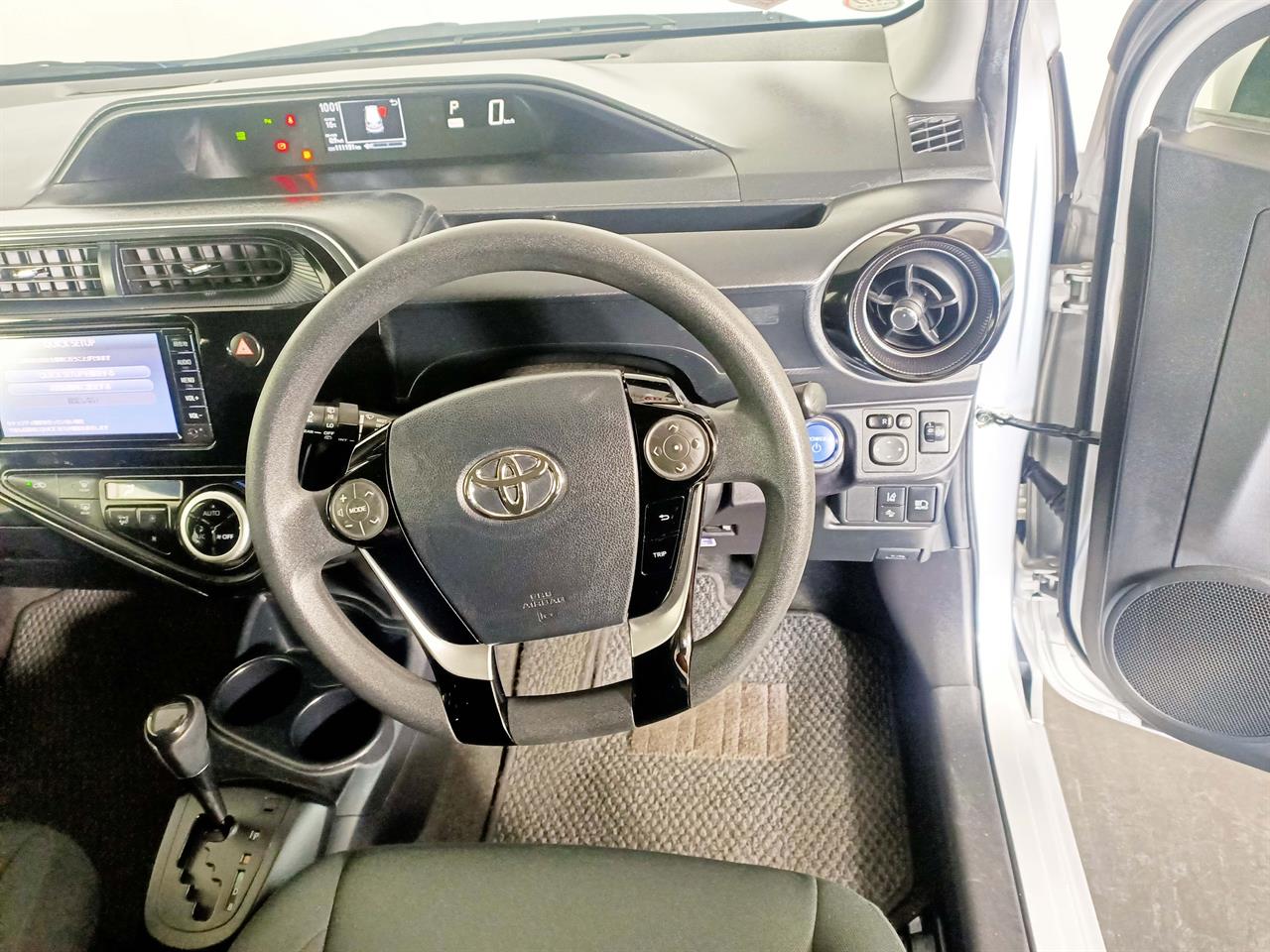 2018 Toyota Aqua Hybrid New Shape