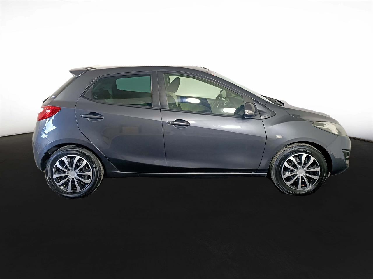 2013 Mazda Demio 2 Sky Active