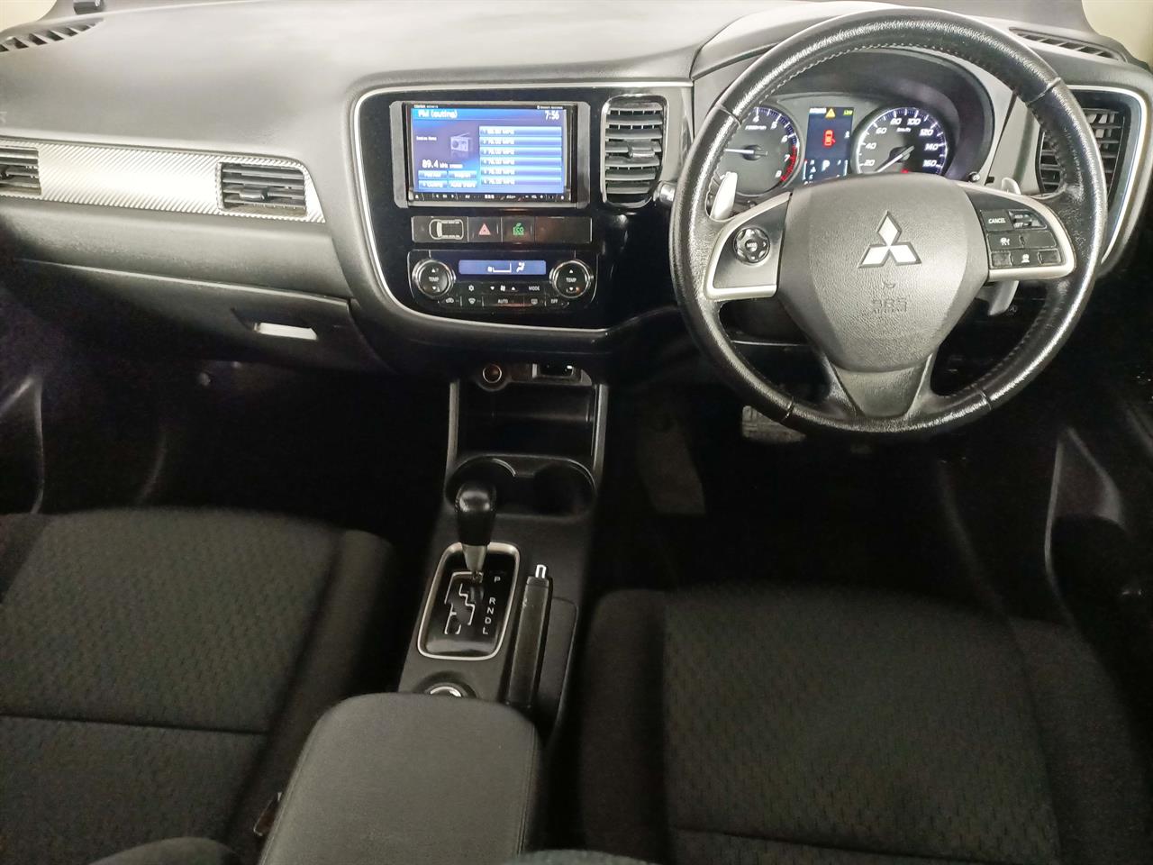 2013 Mitsubishi Outlander 4WD 24G 7seats