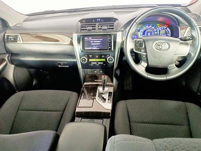 2012 Toyota Camry Hybrid G Package