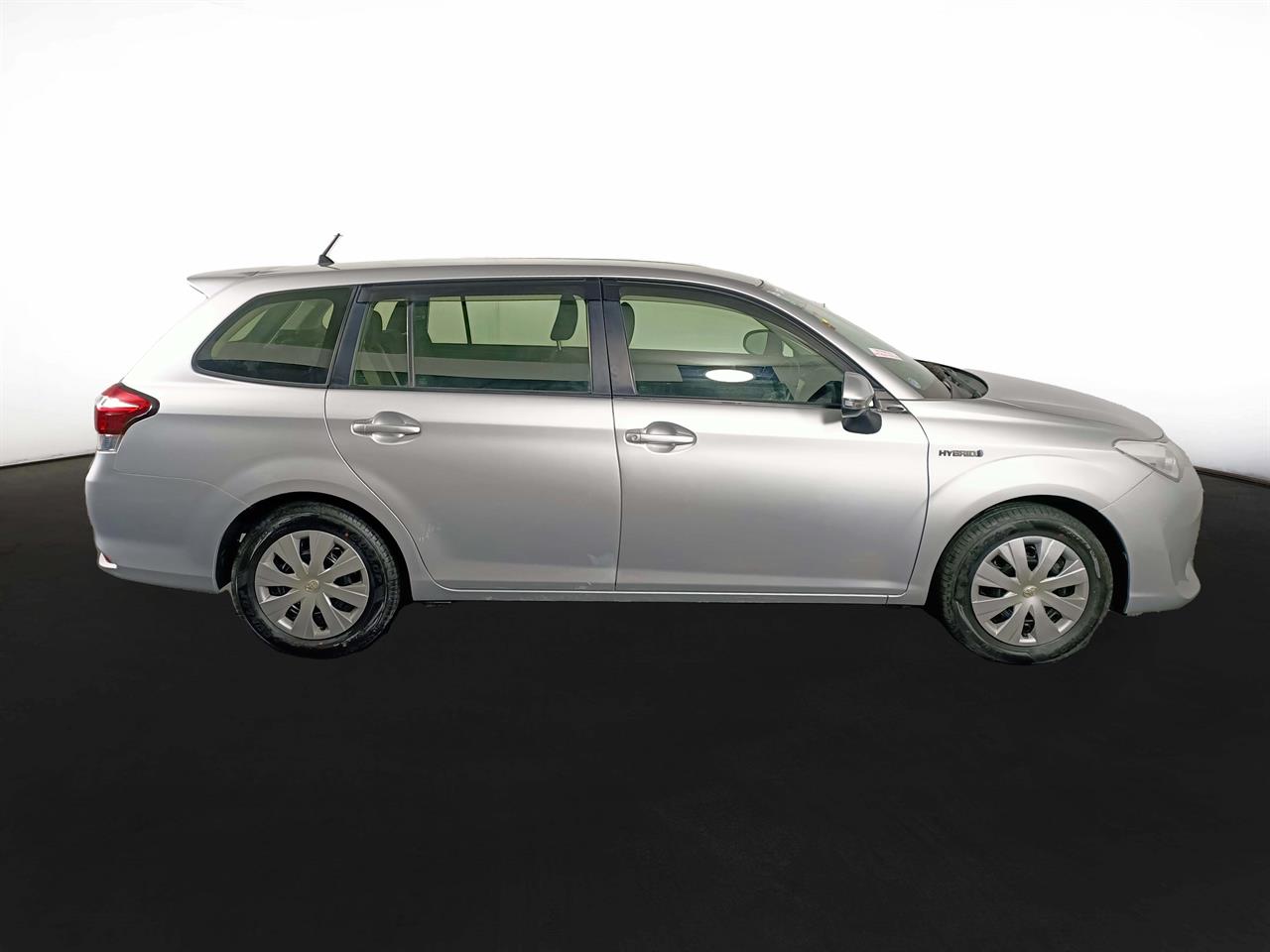 2016 Toyota Corolla Fielder Hybrid New Shape