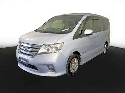 2012 Nissan Serena Hybrid