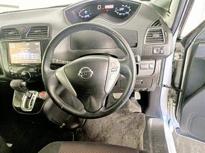 2012 Nissan Serena Hybrid