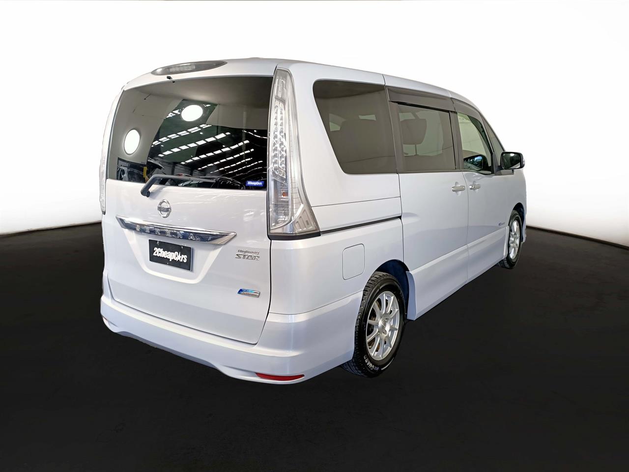 2012 Nissan Serena Hybrid