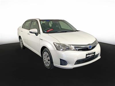 2013 Toyota Corolla Axio Hybrid