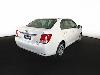 2013 Toyota Corolla Axio Hybrid