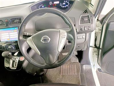 2012 Nissan Serena Hybrid