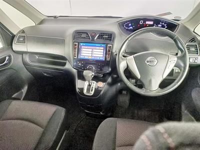 2012 Nissan Serena Hybrid