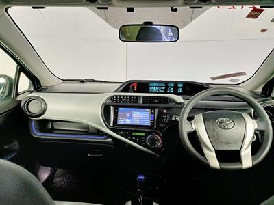 2013 Toyota Aqua Hybrid