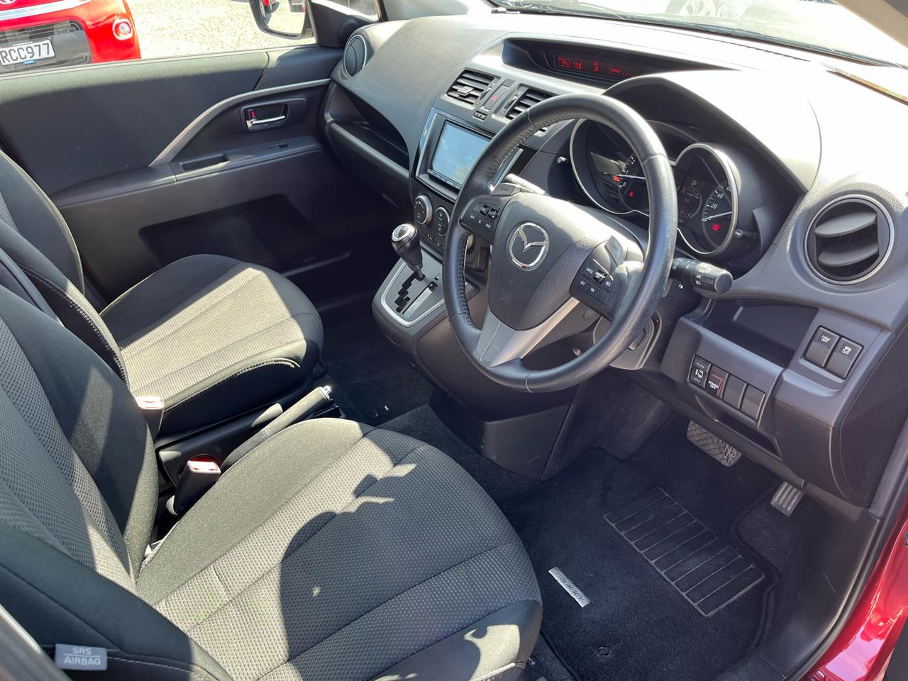 2014 Mazda Premacy 