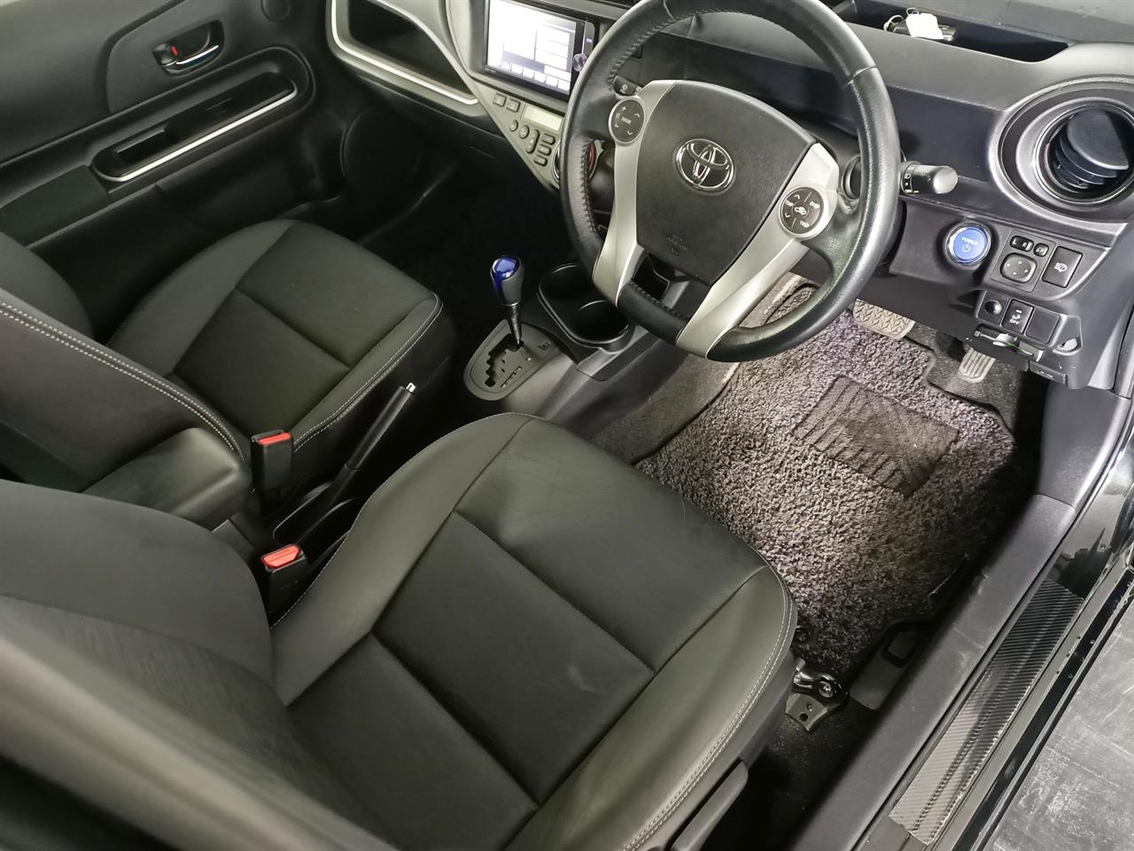 2014 Toyota Aqua G Black Leather